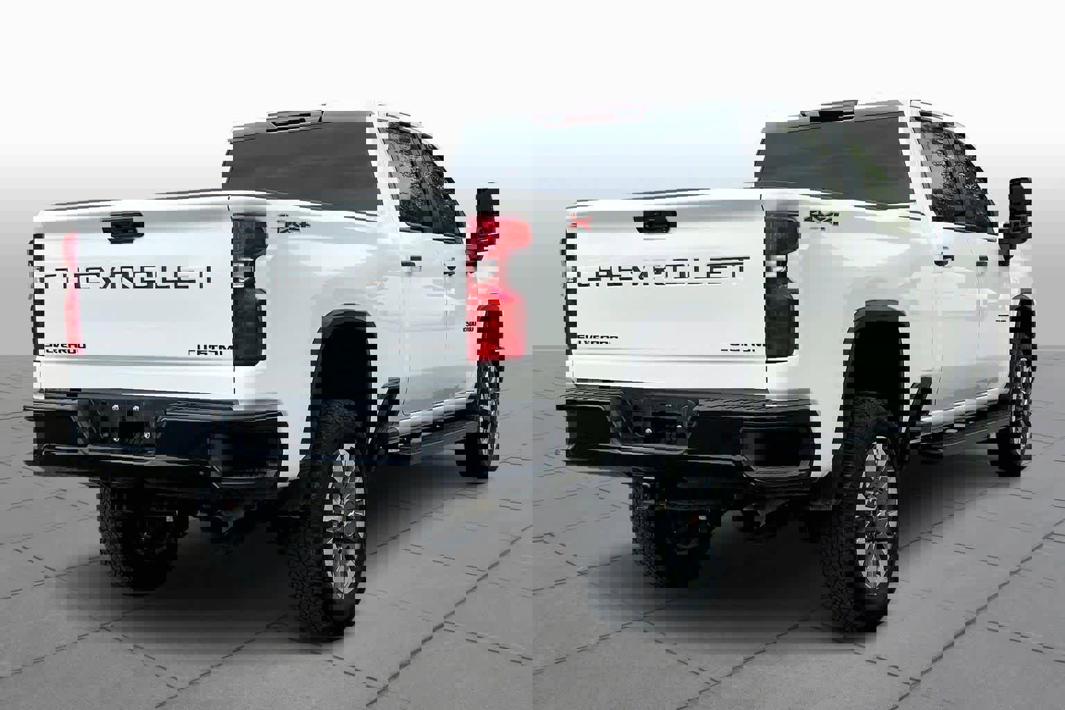 Used 2024 Chevrolet Silverado 2500 Custom w/ Custom Convenience Package image 13