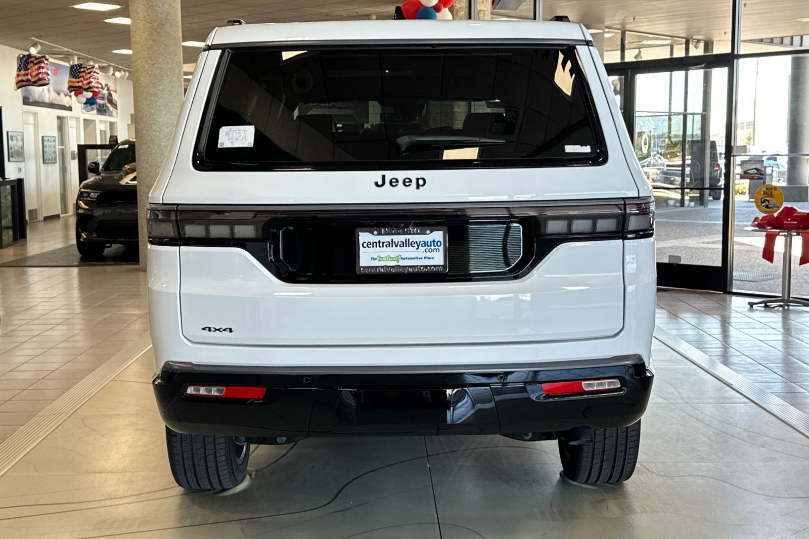 New 2026 Jeep Grand Wagoneer Limited AWD/4WD image 5