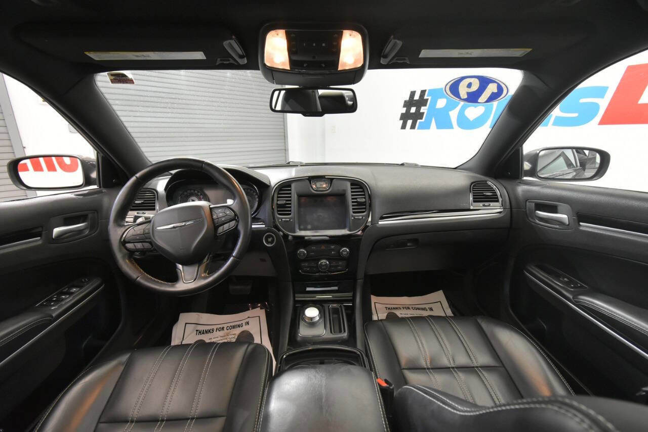Used 2019 Chrysler 300 S w/ S Model Appearance Package image 17