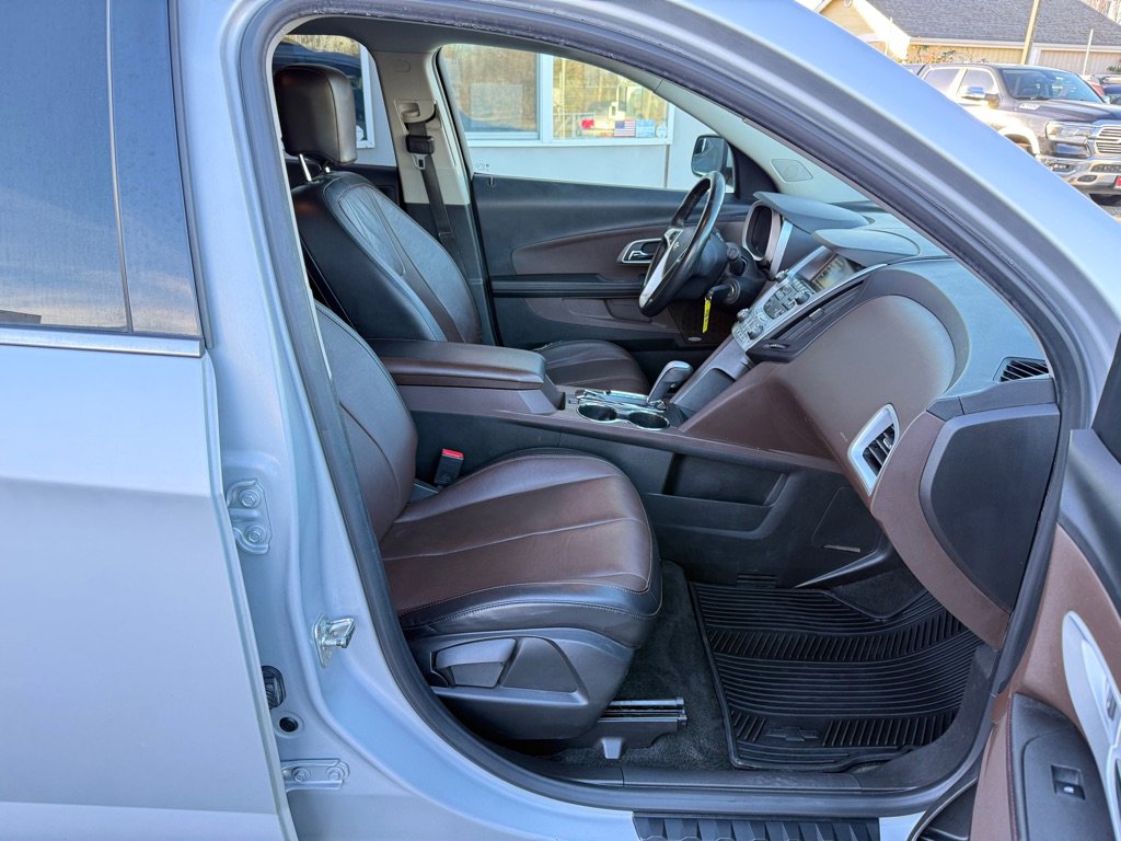 Used 2012 Chevrolet Equinox LT image 17