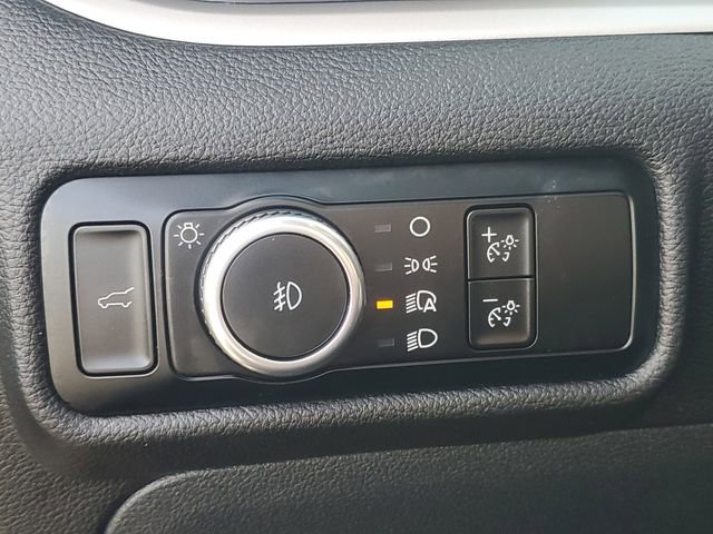 Certified 2024 Ford Explorer XLT w/ Equipment Group 202A AWD/4WD image 16