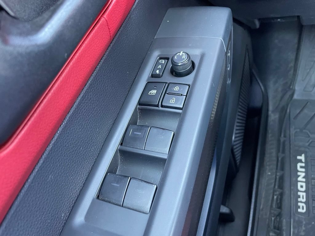 Used 2022 Toyota Tundra Limited AWD/4WD image 21