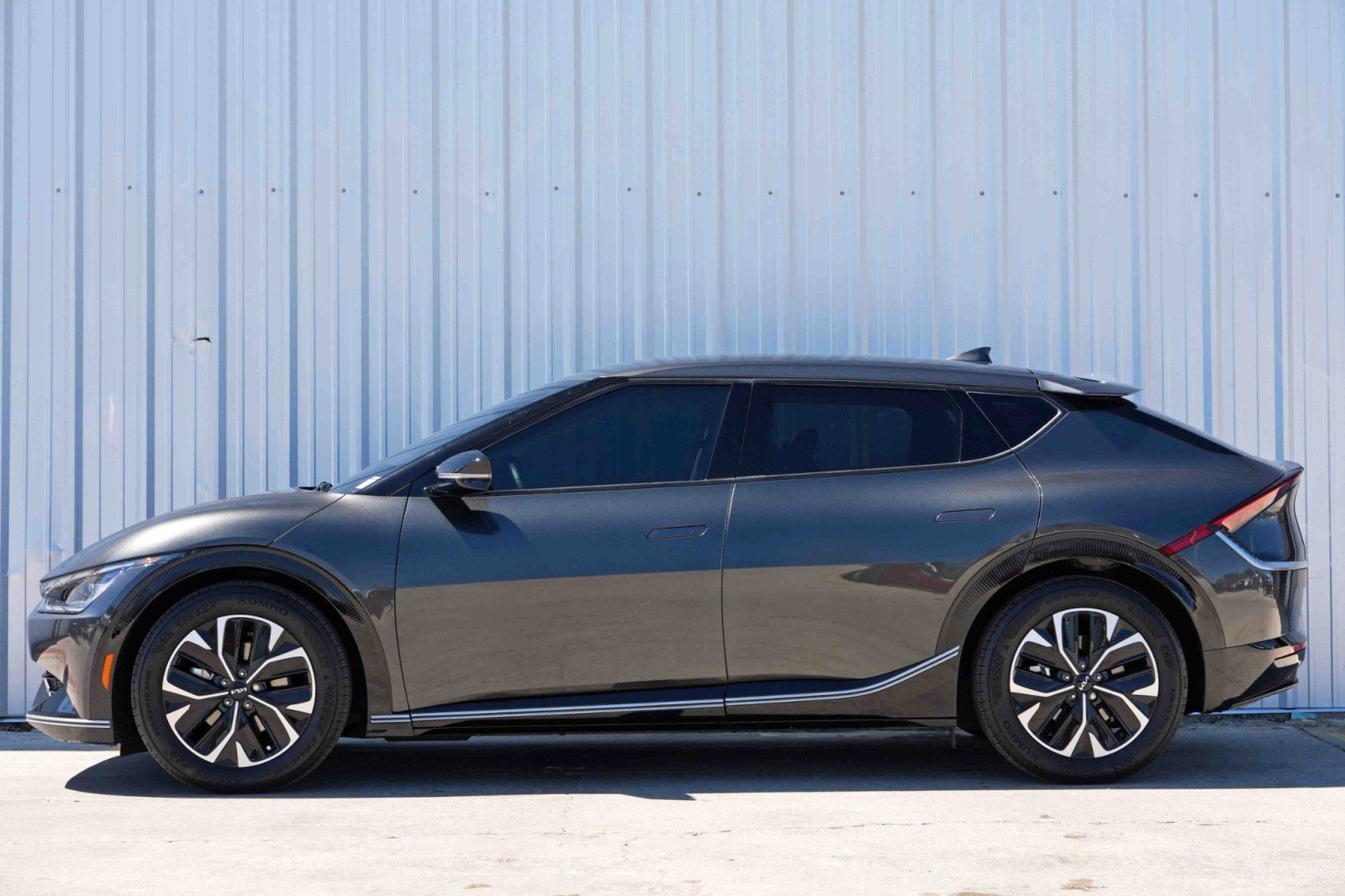 Used 2023 Kia EV6 Wind image 8