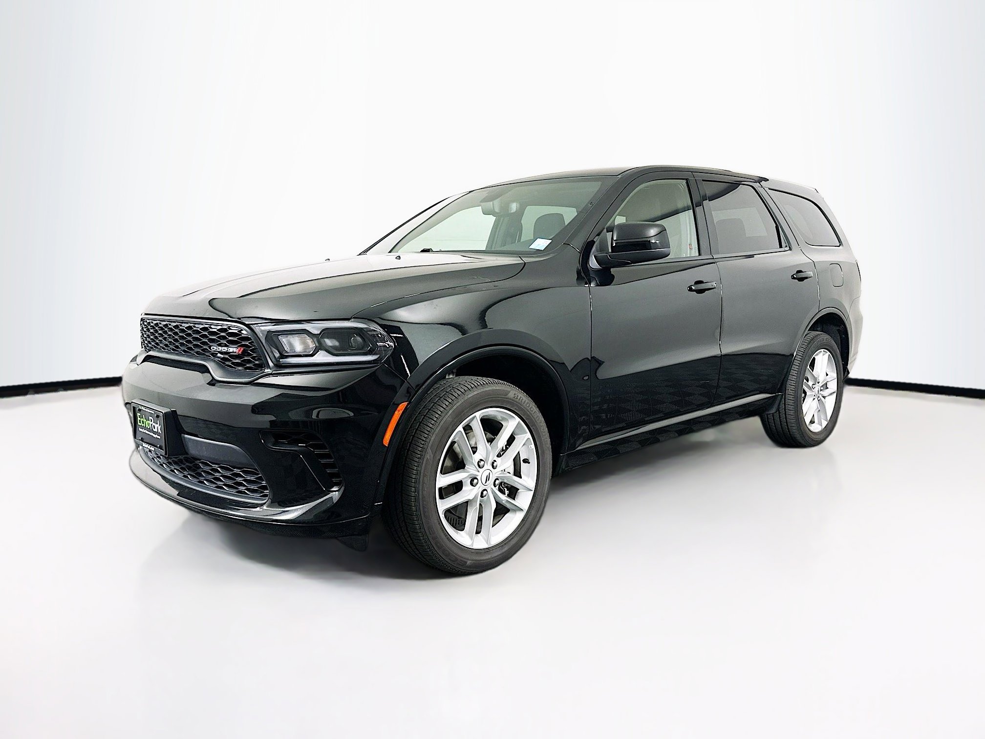 Used 2025 Dodge Durango GT AWD/4WD image 3