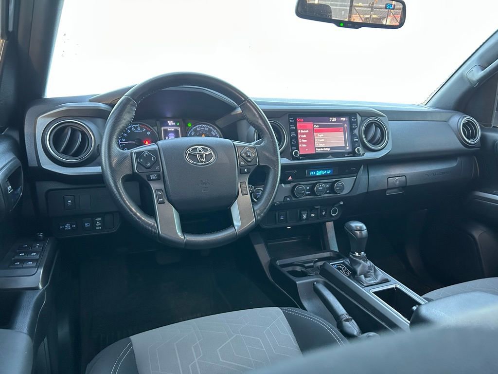 Used 2021 Toyota Tacoma TRD Sport image 11