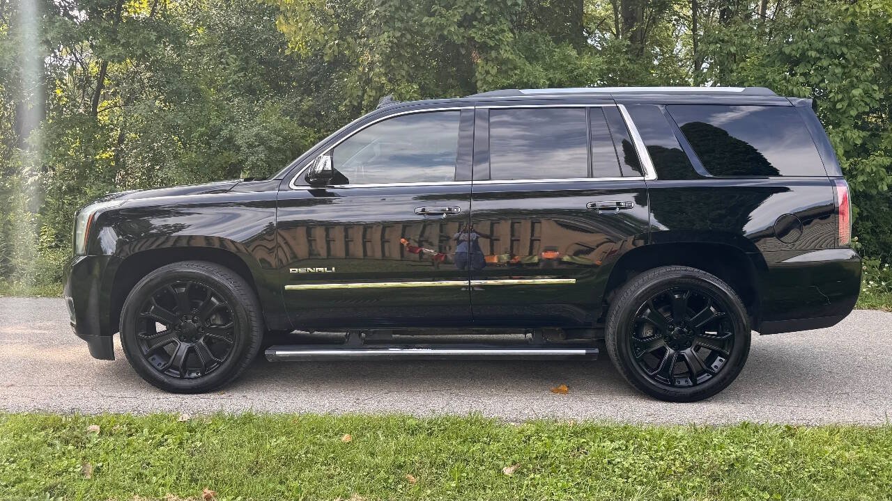 Used 2019 GMC Yukon Denali w/ Denali Ultimate Package AWD/4WD image 3