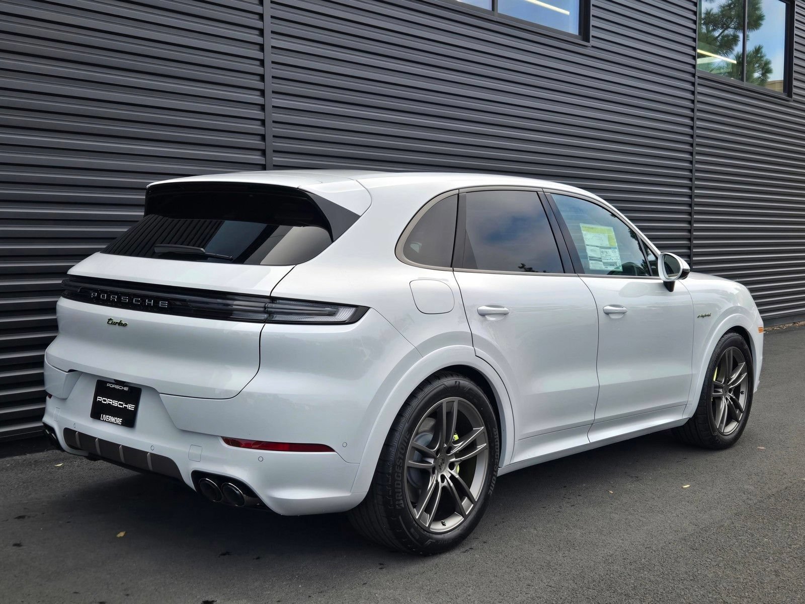 New 2026 Porsche Cayenne Turbo AWD/4WD image 8
