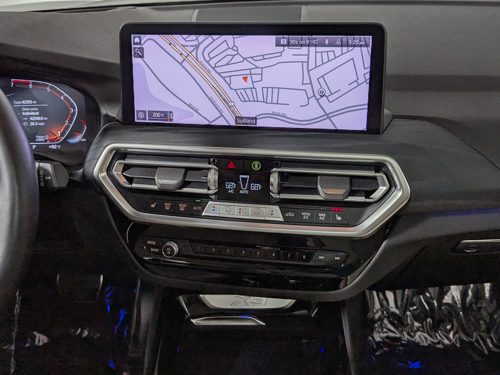 Certified 2024 BMW X3 xDrive30i w/ Premium Package AWD/4WD image 37
