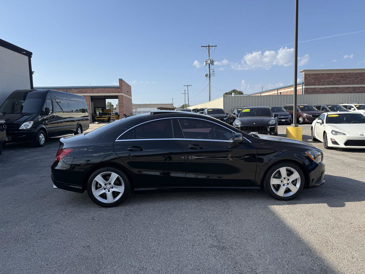Used 2016 Mercedes-Benz CLA 250 image 4