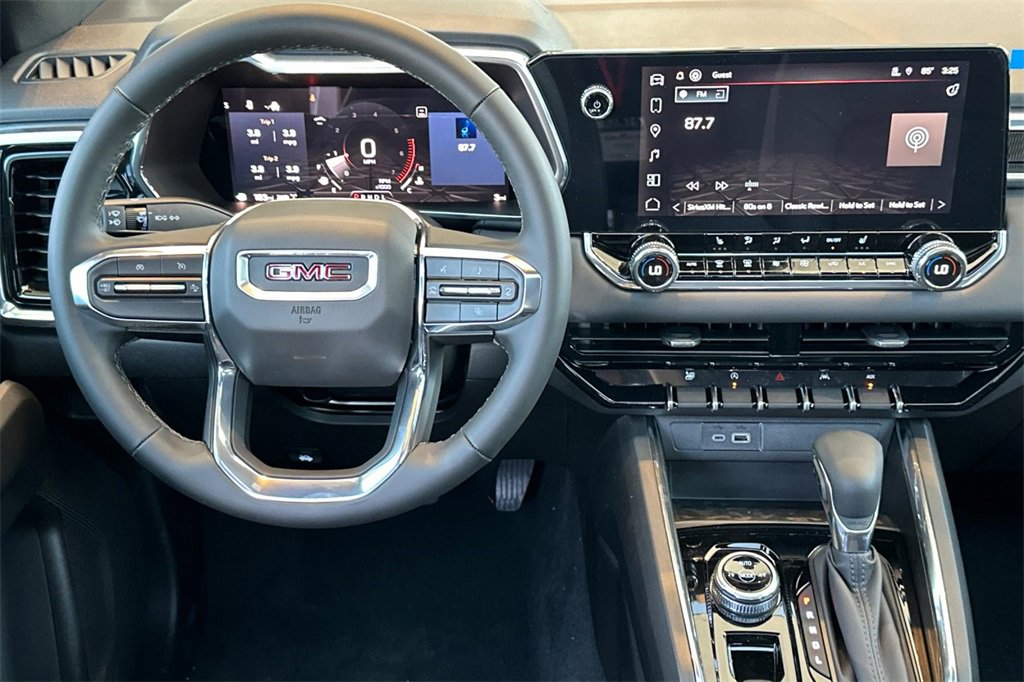 New 2025 GMC Canyon Elevation w/ Convenience Package image 12