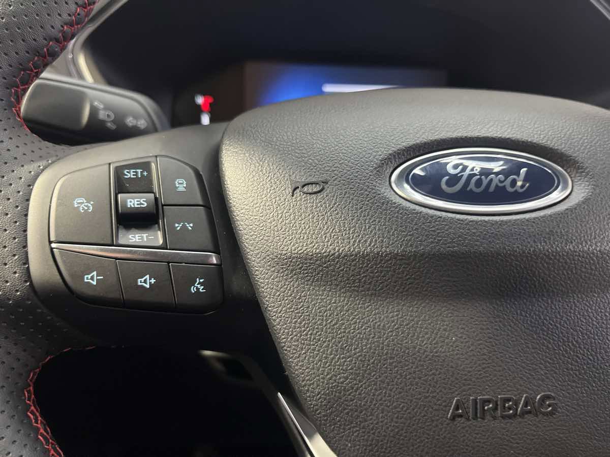 Used 2024 Ford Escape ST-Line Select w/ Tech Pack #1 AWD/4WD image 13