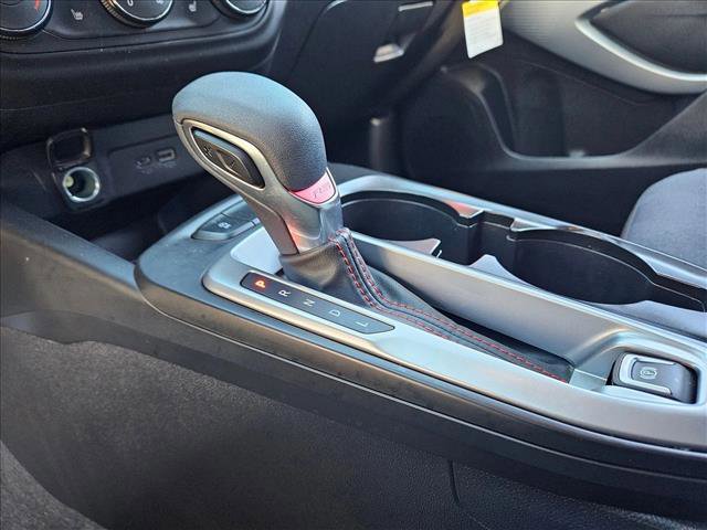 Used 2025 Chevrolet Trax RS w/ Sunroof Package image 15