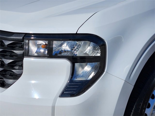 Used 2025 Ford Maverick XLT w/ Equipment Group 302A image 9