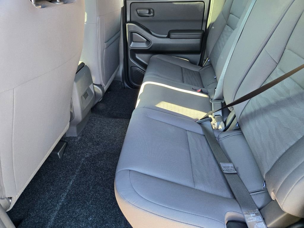 New 2026 Nissan Frontier S image 7