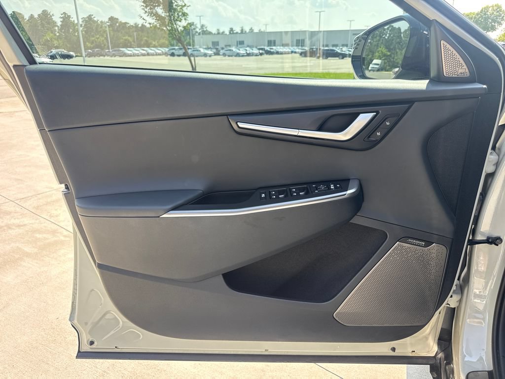 Used 2023 Kia EV6 Wind w/ Wind Technology Package RWD image 13