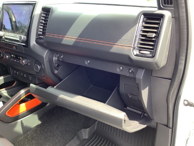 Used 2023 Nissan Frontier PRO-4X w/ Pro-4X Premium Package AWD/4WD image 41