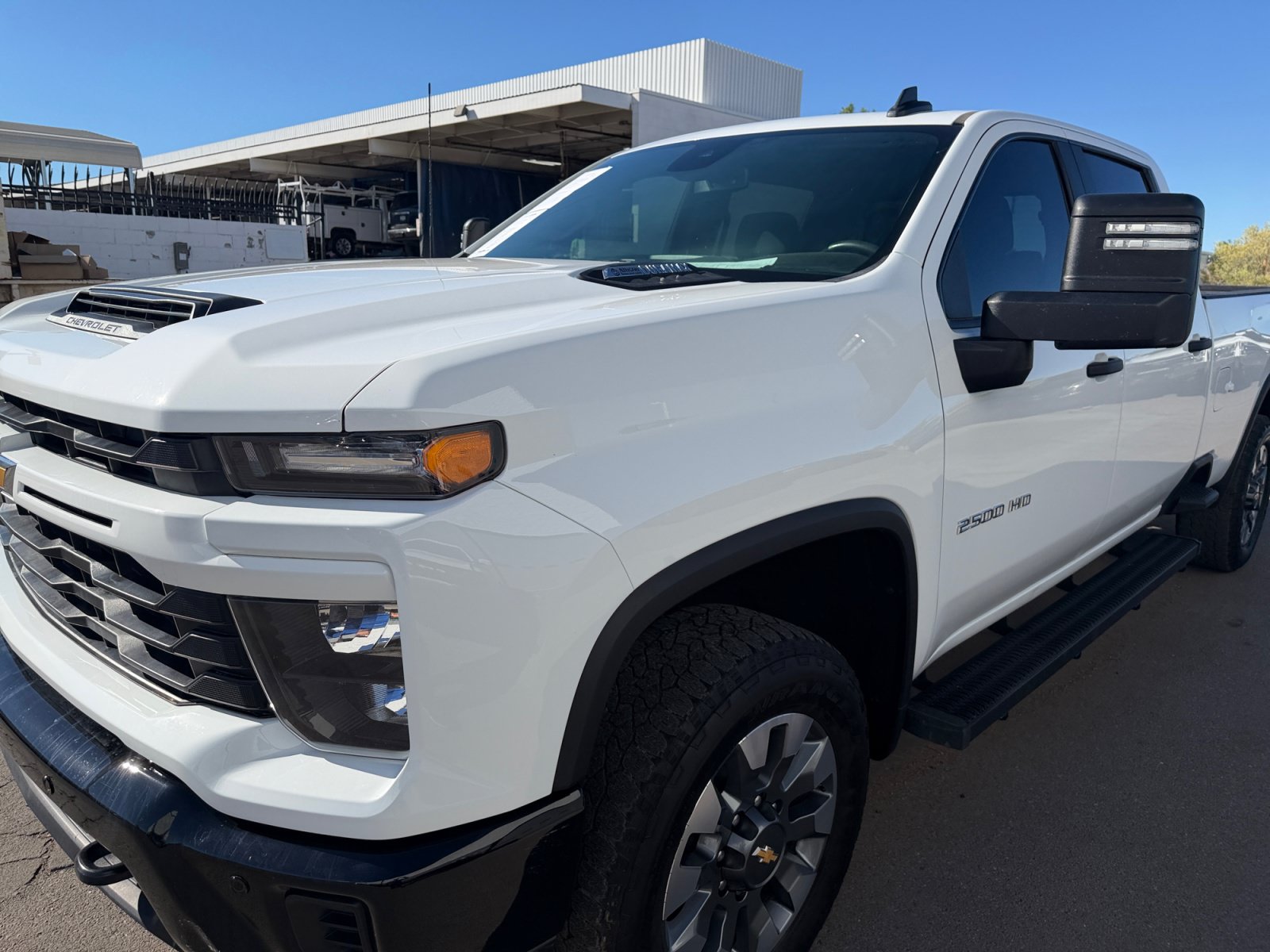 Used 2025 Chevrolet Silverado 2500 Custom w/ Custom Value Package AWD/4WD image 10