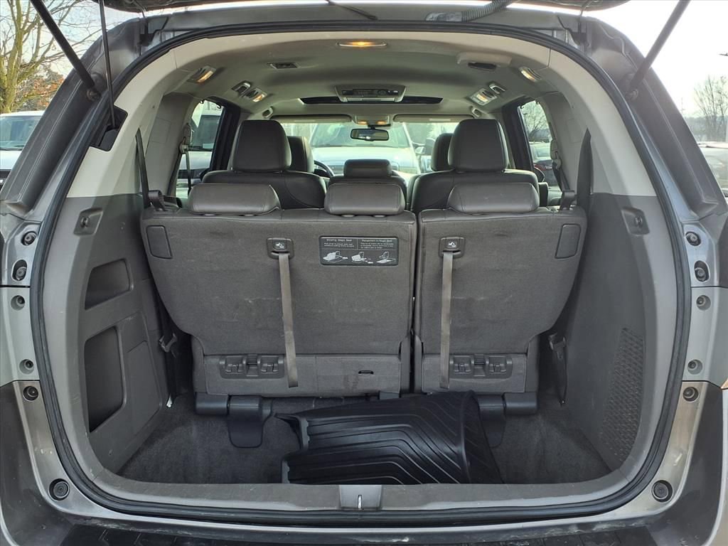 Used 2014 Honda Odyssey Touring image 10