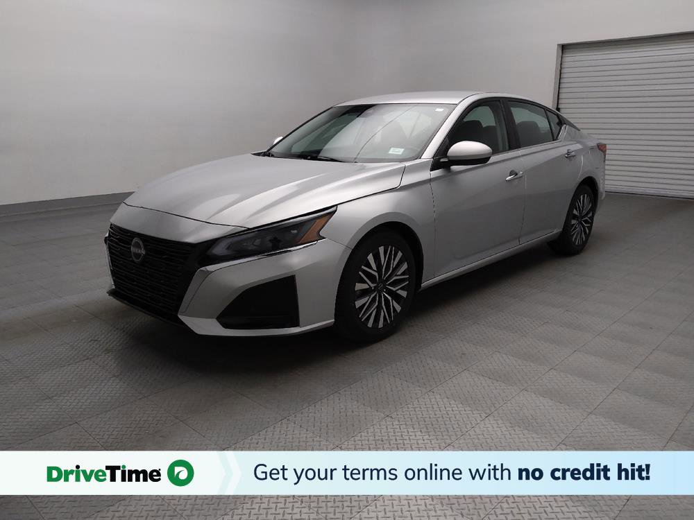 Used 2023 Nissan Altima 2.5 SV image 1