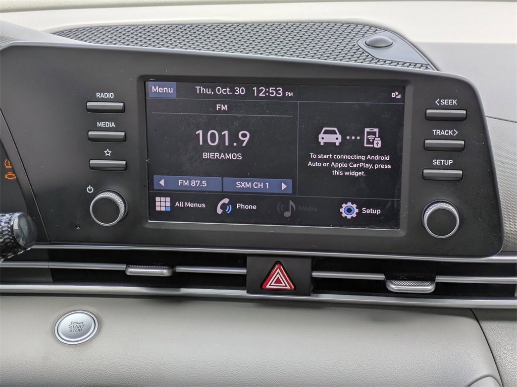 Used 2023 Hyundai Elantra SEL image 15