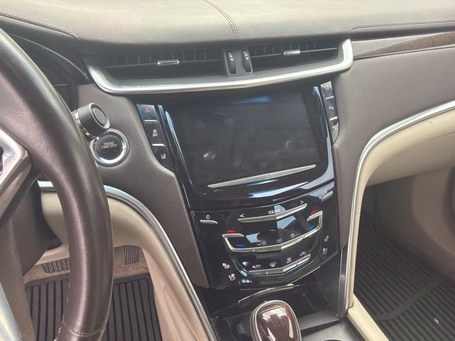 Used 2014 Cadillac XTS Luxury w/ Driver Awareness Package FWD image 8