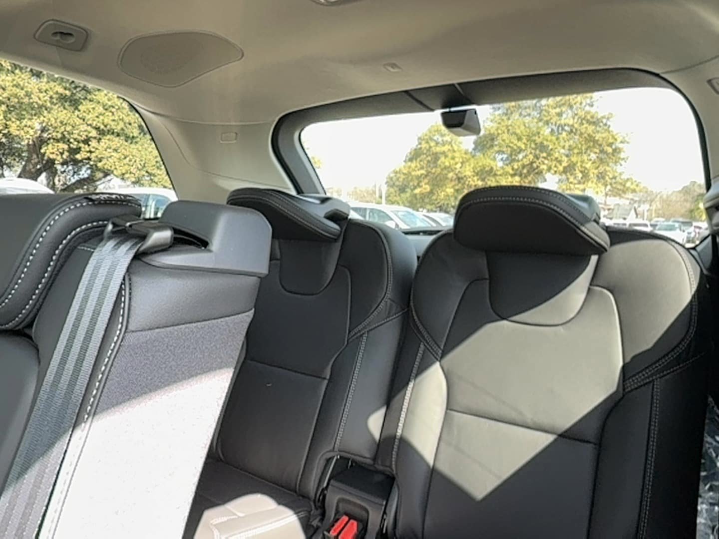 New 2026 Volvo XC90 B6 Ultra w/ Lounge Package AWD/4WD image 15