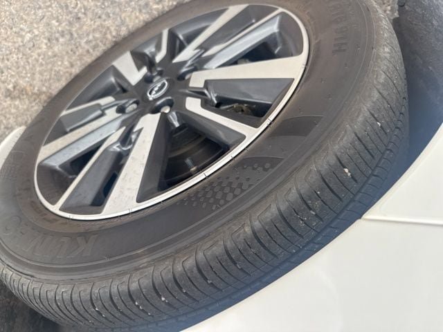 Certified 2025 Nissan Versa SV w/ Trunk Package FWD image 6
