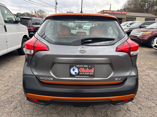 Used 2019 Nissan Kicks SV FWD image 9
