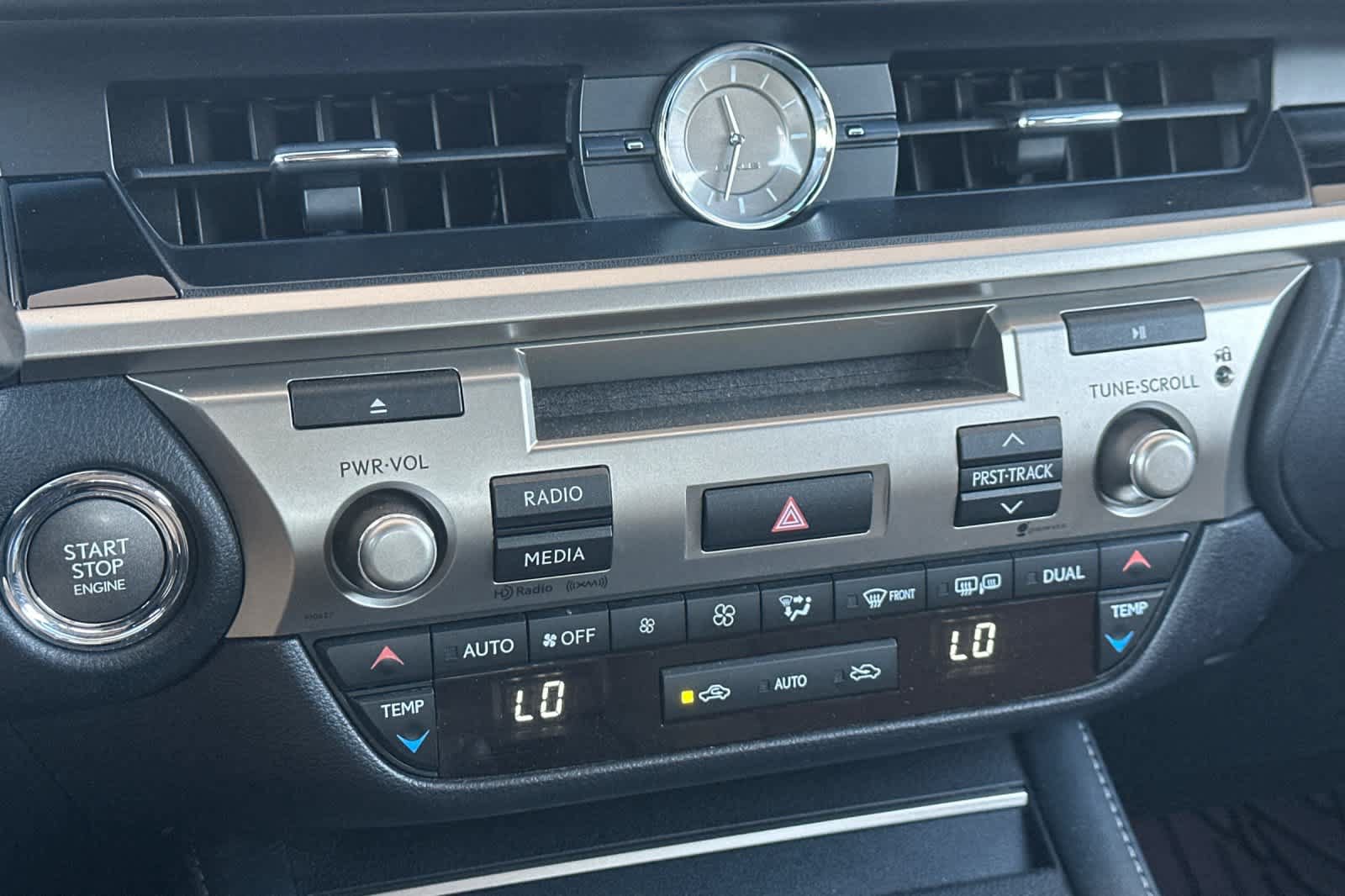 Used 2016 Lexus ES 350 FWD image 19