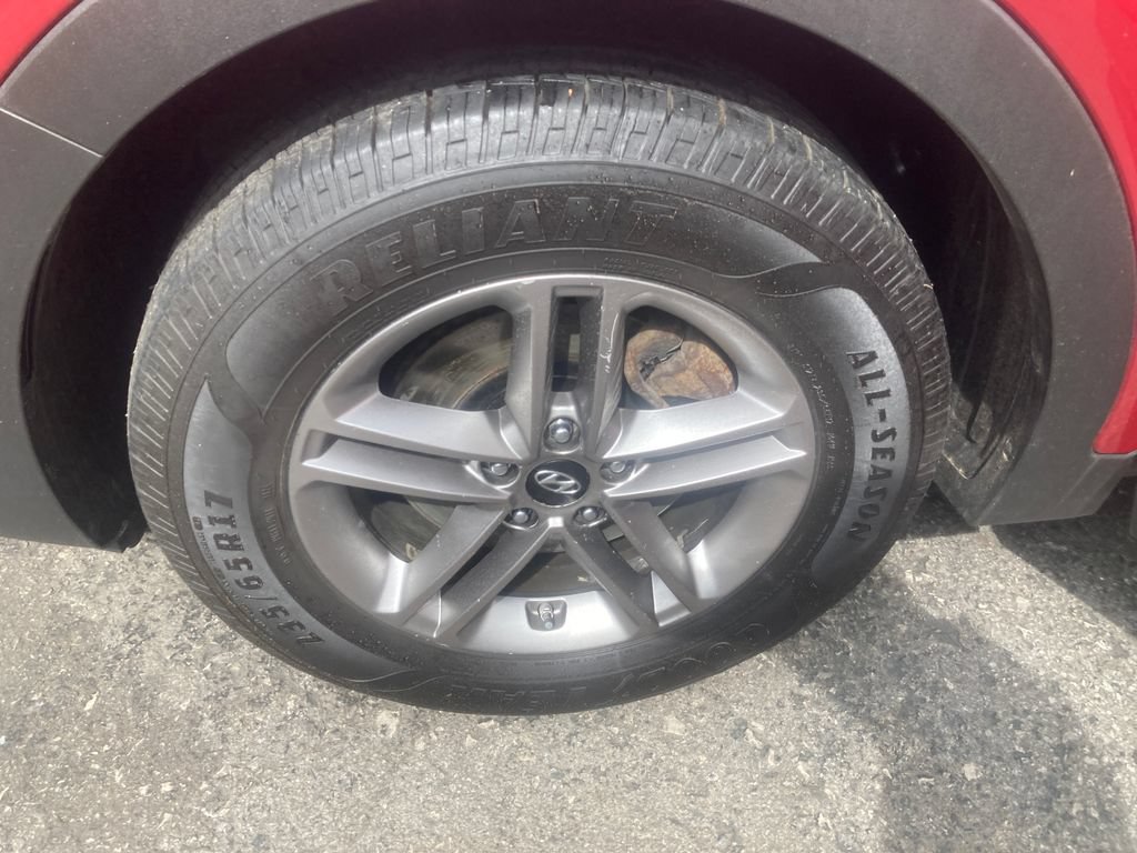 Used 2017 Hyundai Santa Fe Sport AWD/4WD image 34