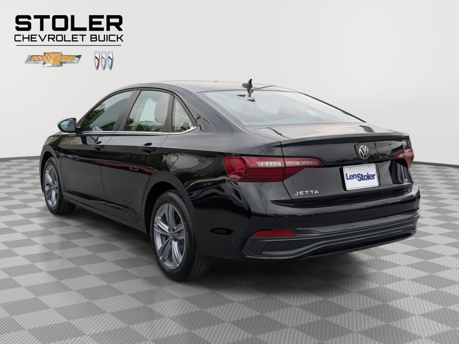 Used 2024 Volkswagen Jetta SE image 2