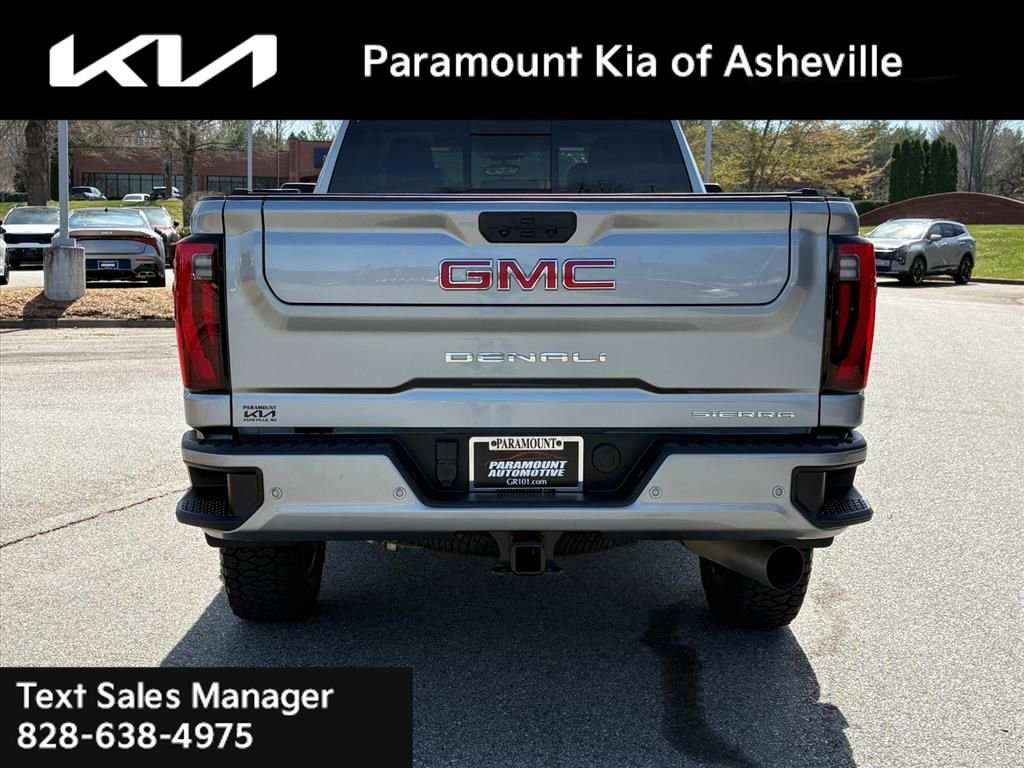 Used 2024 GMC Sierra 2500 Denali w/ Denali Reserve Package image 5