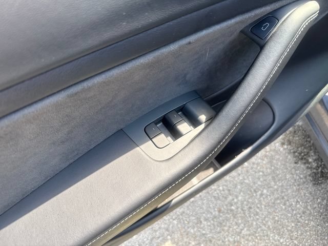 Used 2021 Tesla Model 3 Performance AWD/4WD image 10