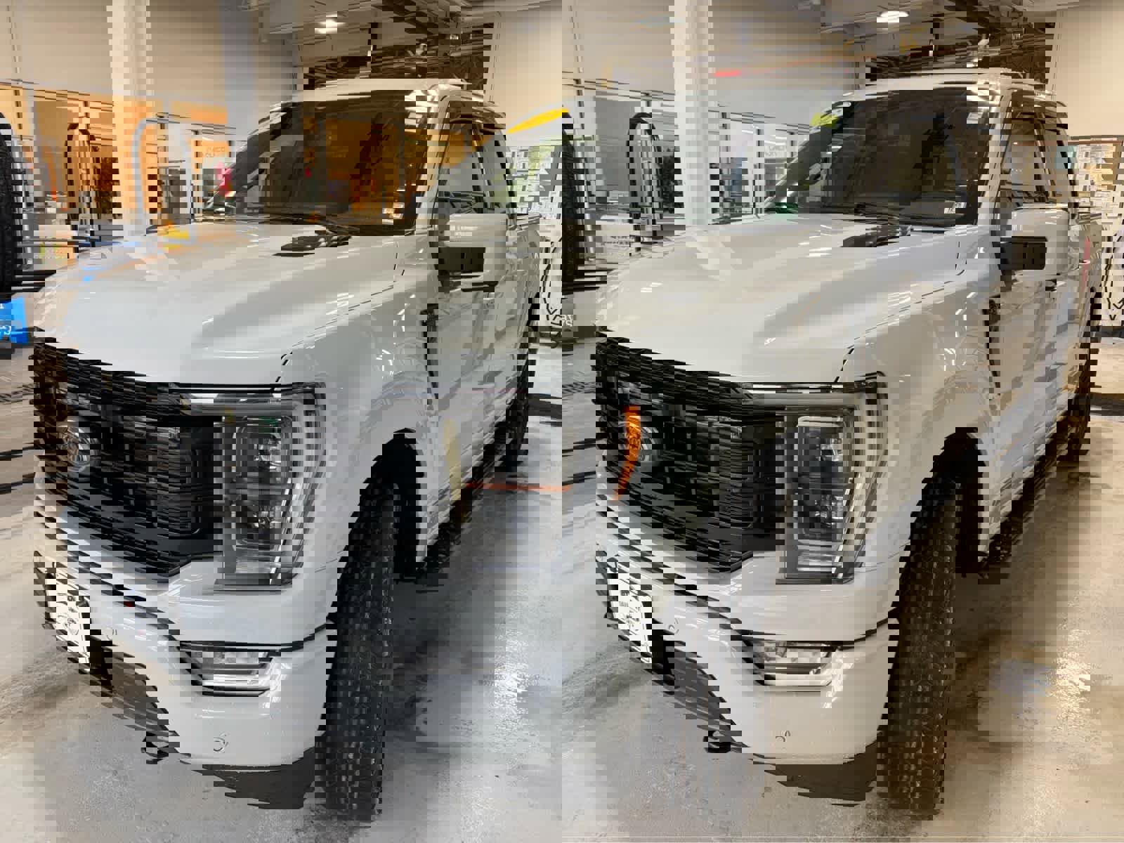 Used 2023 Ford F150 Lariat w/ Equipment Group 502A High image 4