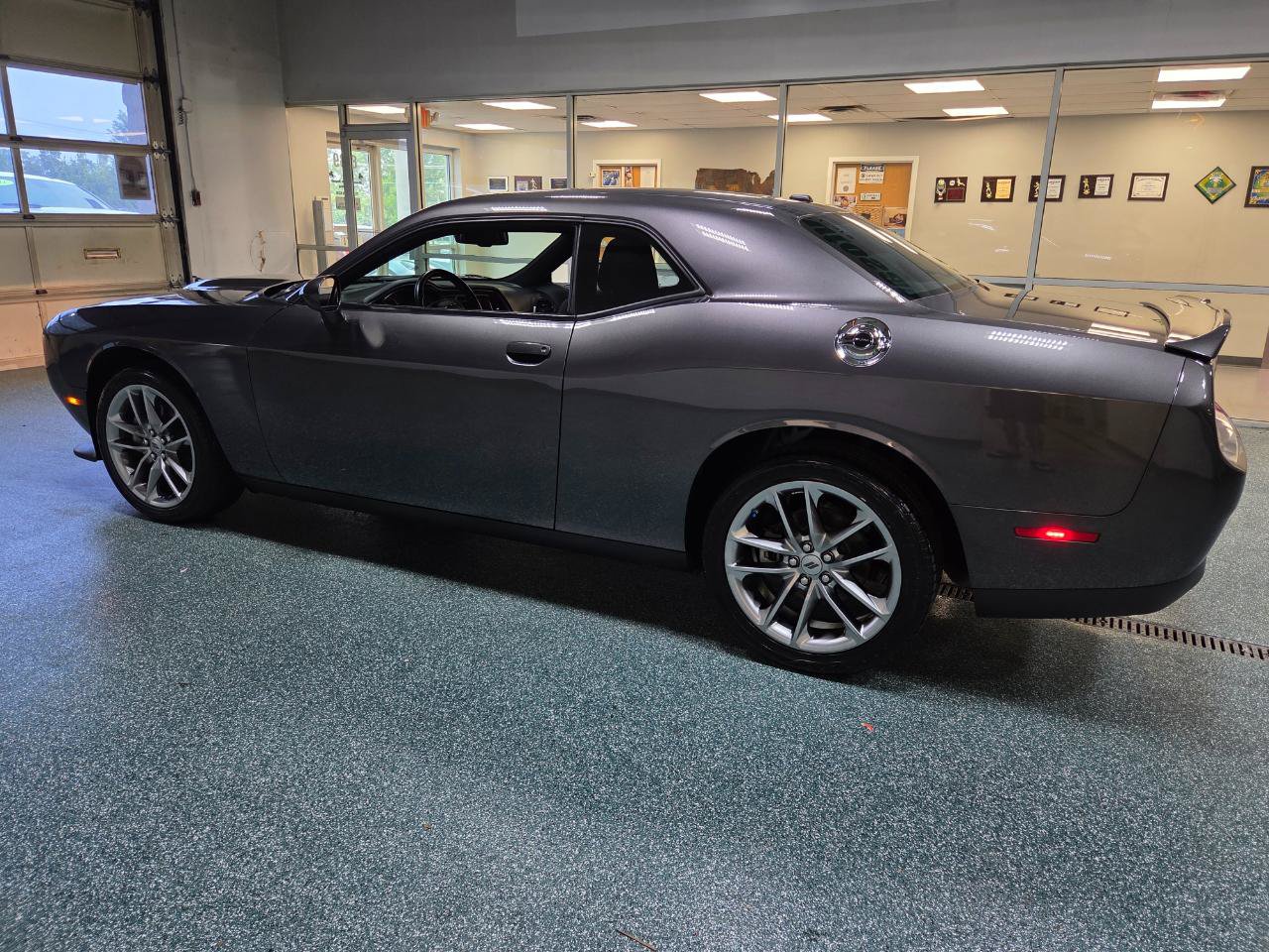 Used 2022 Dodge Challenger GT AWD/4WD image 6
