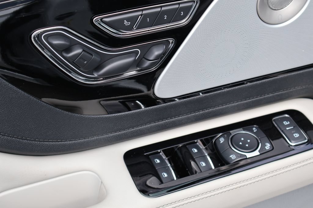 New 2027 Lincoln Aviator Reserve AWD/4WD image 19