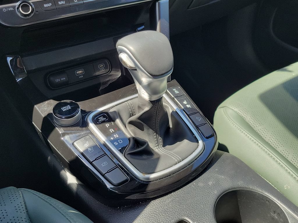 Certified 2024 Kia Seltos SX w/ SX Sunroof Package AWD/4WD image 30
