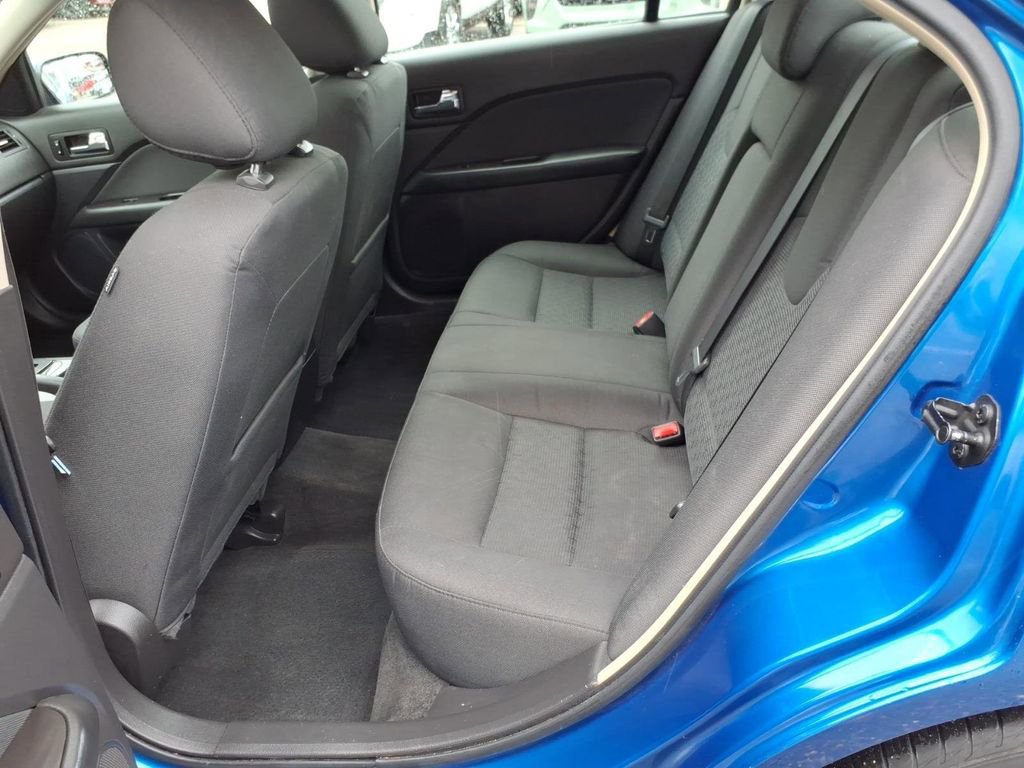 Used 2011 Ford Fusion SE w/ 202A Rapid Spec Order Code FWD image 11