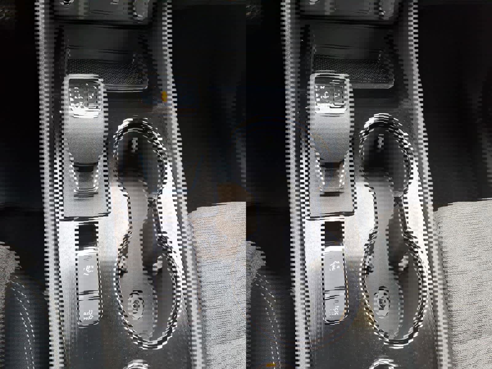 Used 2023 Nissan Rogue SV image 12