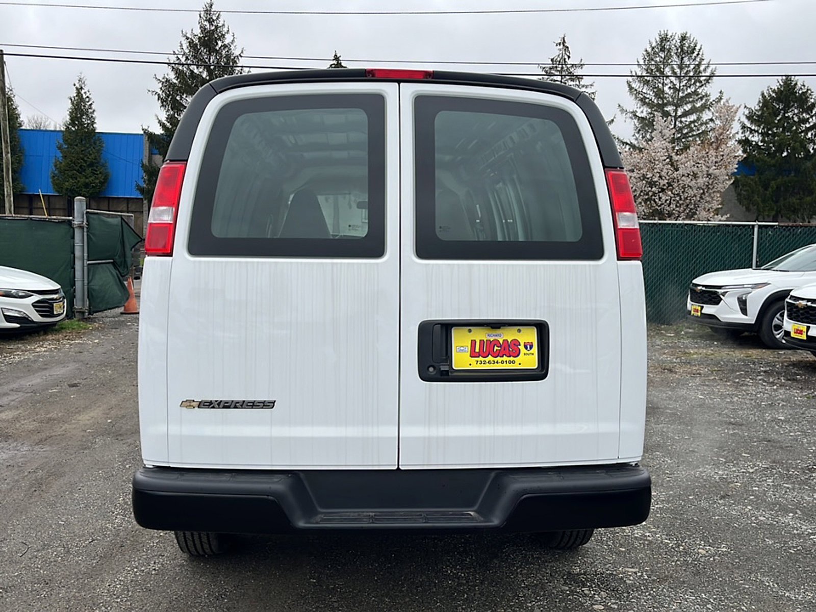 New 2025 Chevrolet Express 2500 RWD image 8