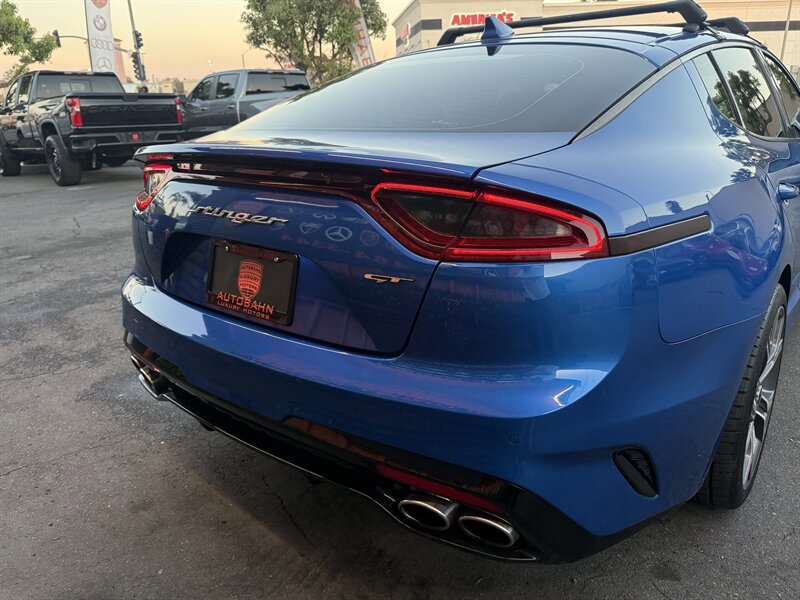 Used 2021 Kia Stinger GT image 16