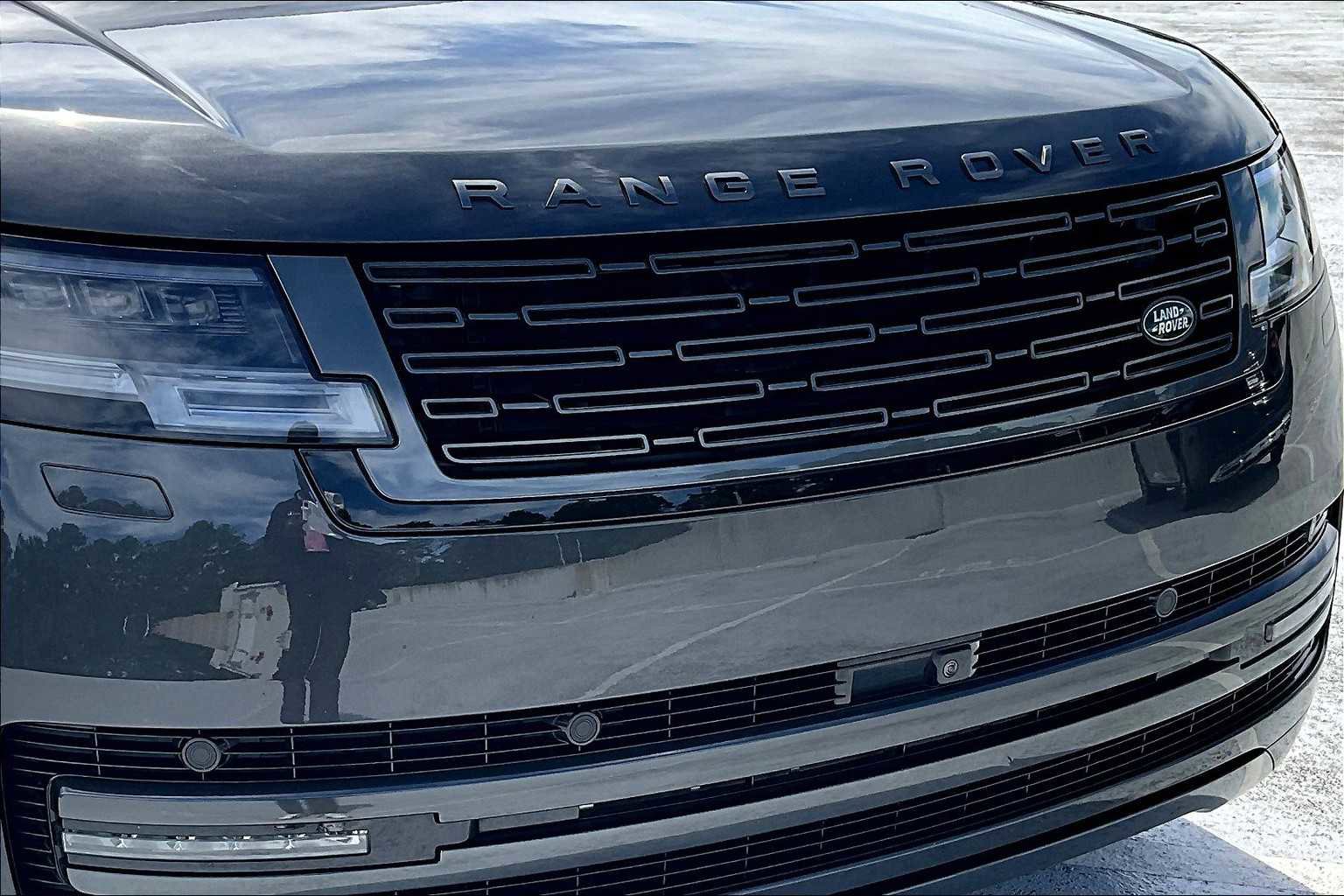 Used 2023 Land Rover Range Rover Long Wheelbase SE image 55