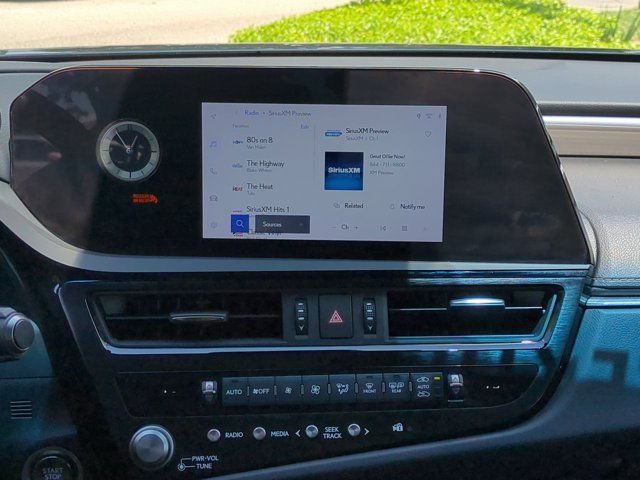 Certified 2023 Lexus ES 350 F Sport w/ Accessory Package (Z1) FWD image 17