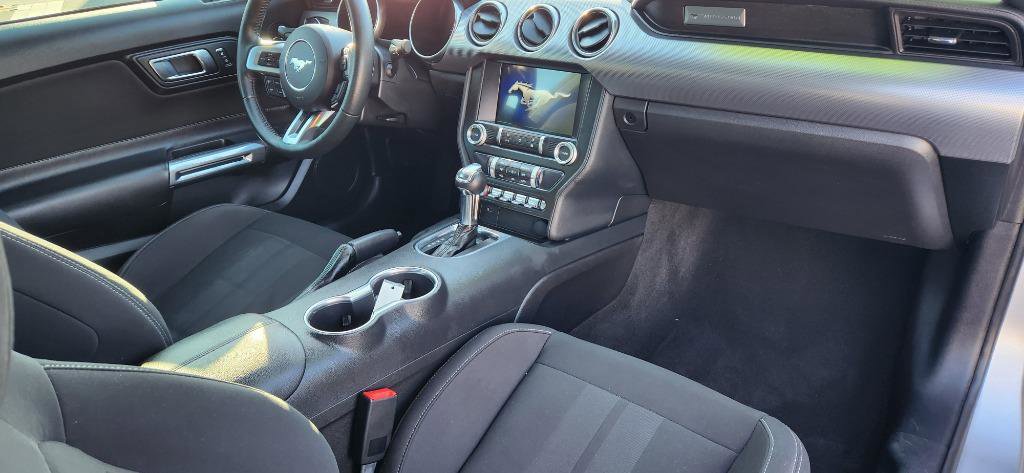 Used 2019 Ford Mustang Coupe w/ Equipment Group 101A image 6