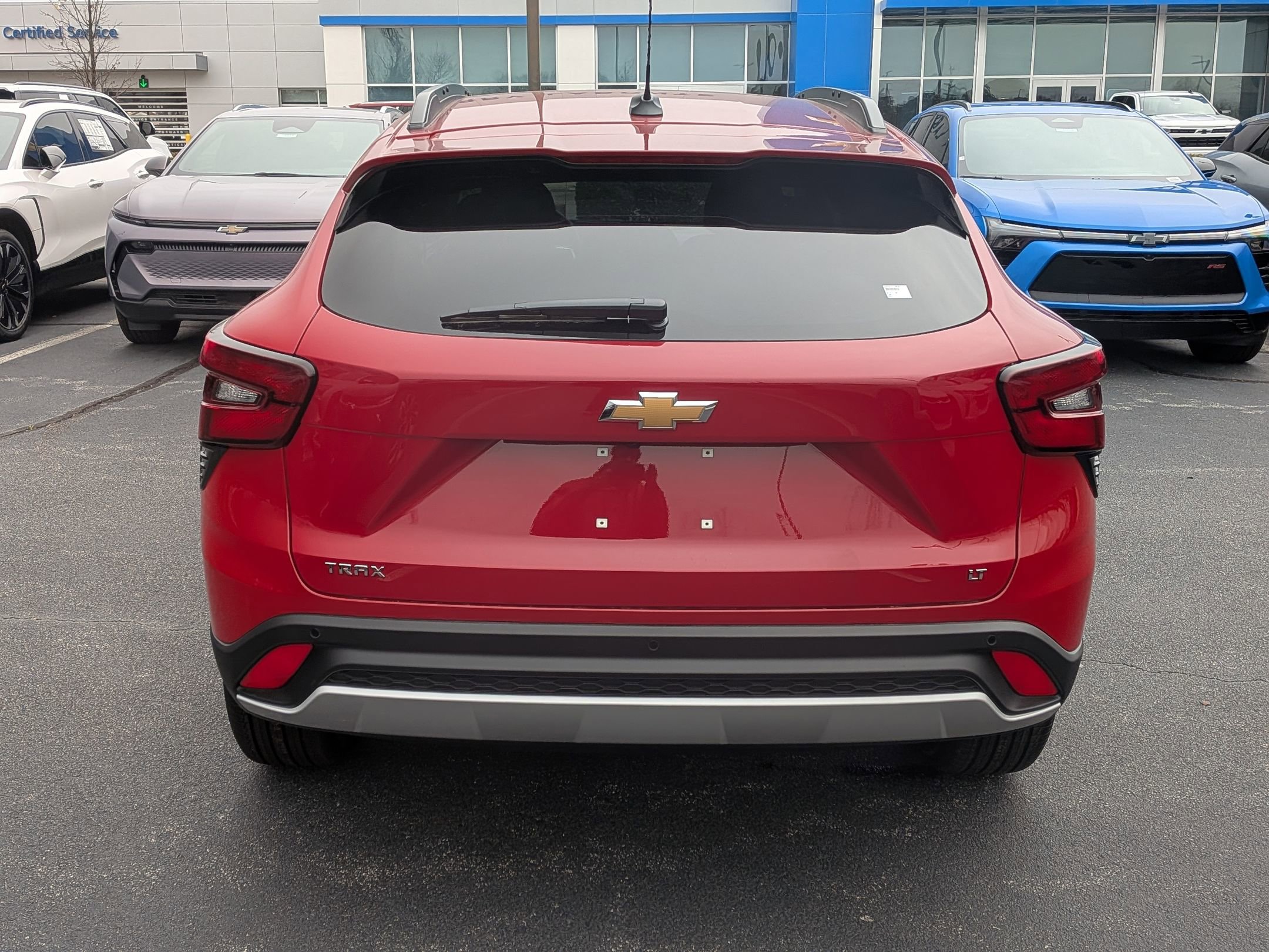 New 2026 Chevrolet Trax LT w/ Driver Confidence Package FWD image 7