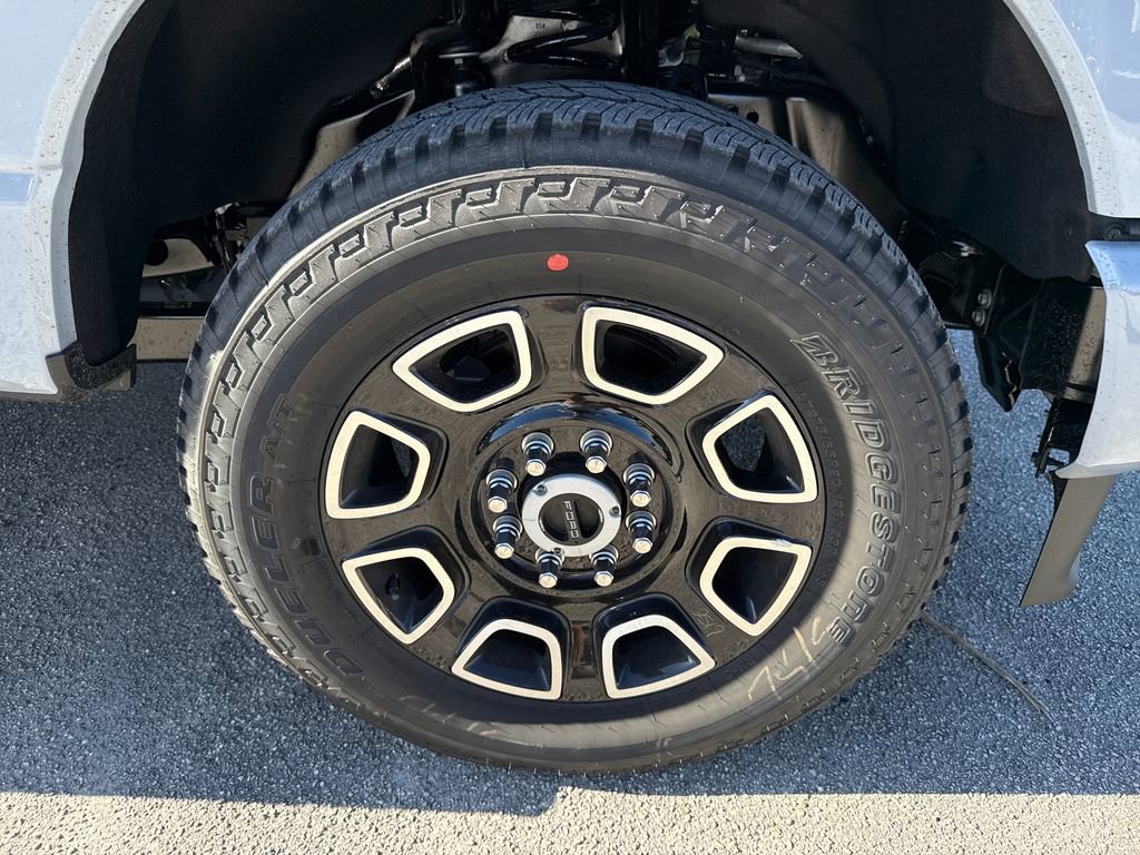New 2026 Ford F250 Platinum image 11