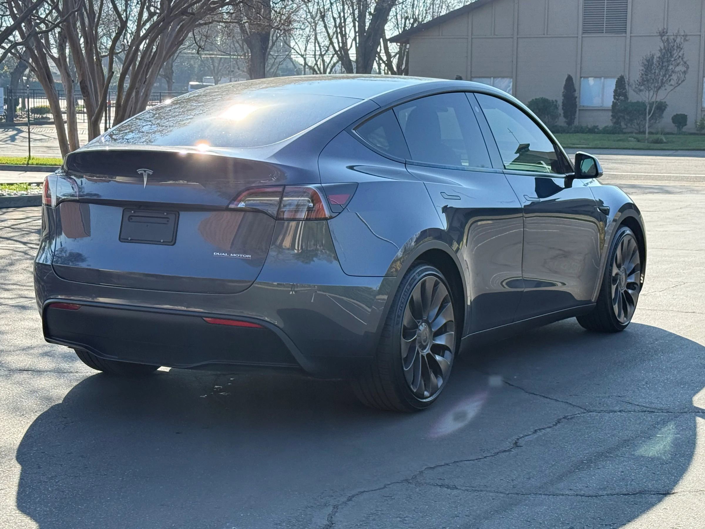 Used 2022 Tesla Model Y Performance image 5