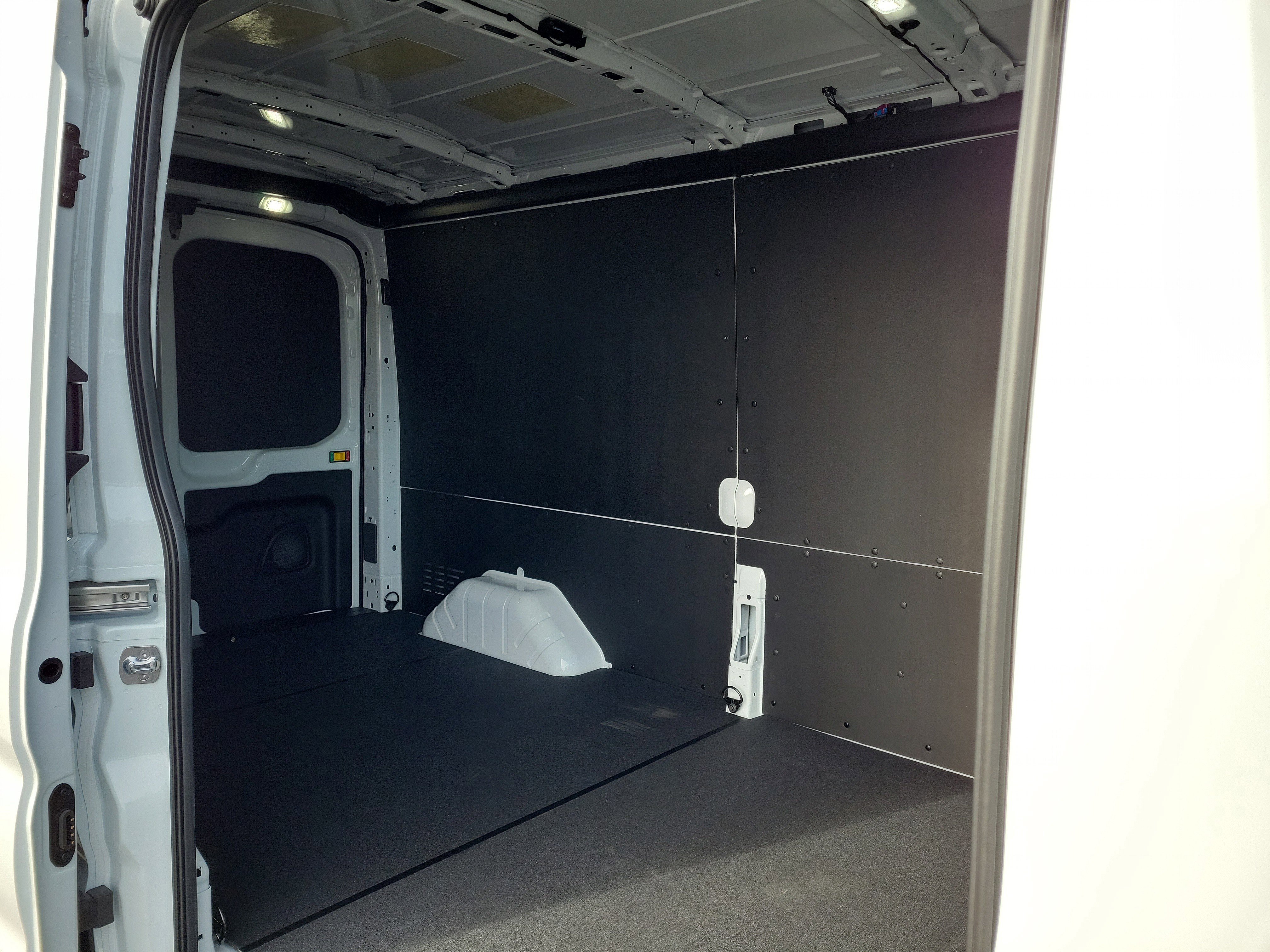 New 2026 Ford Transit 350 148 Medium Roof AWD image 29