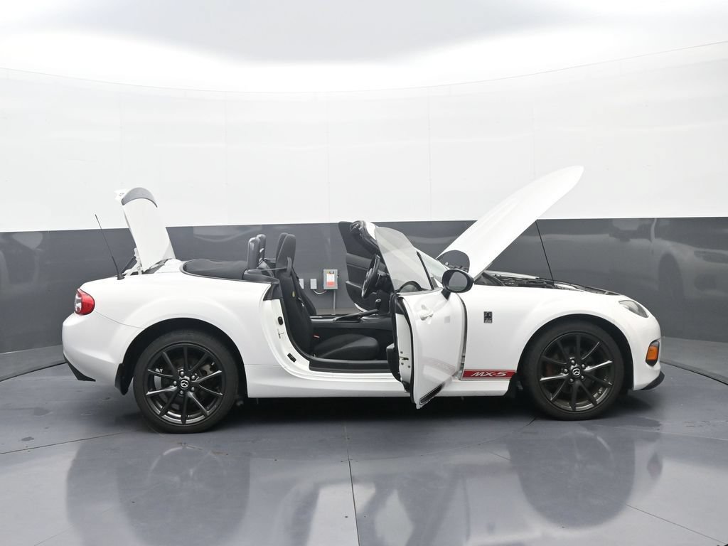 Used 2015 MAZDA MX-5 Miata Club RWD image 39