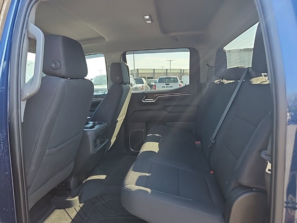 Used 2023 Chevrolet Silverado 1500 RST image 15